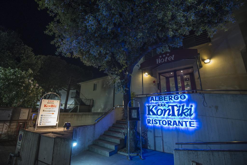 Hotel Kon Tiki San Vincenzo Bagian luar foto