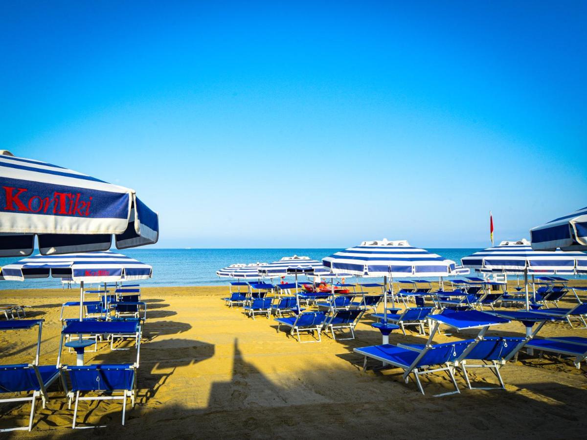 Hotel Kon Tiki San Vincenzo Bagian luar foto